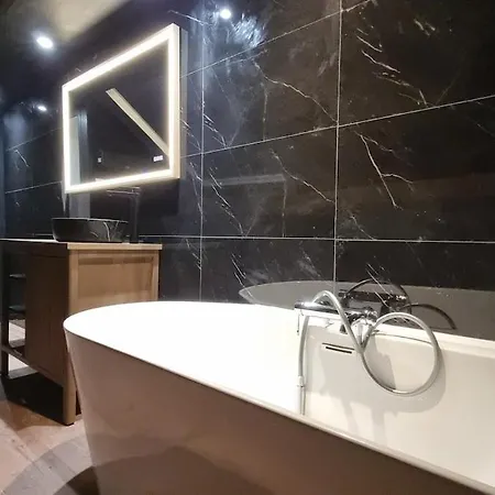 Osaka - Elegance Et Zenitude - 5 Min Apartmán *