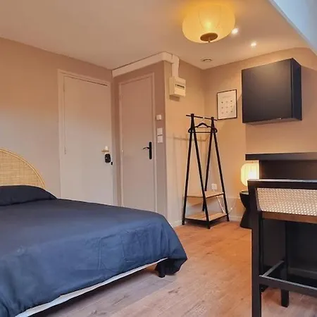 Osaka - Elegance Et Zenitude - 5 Min *