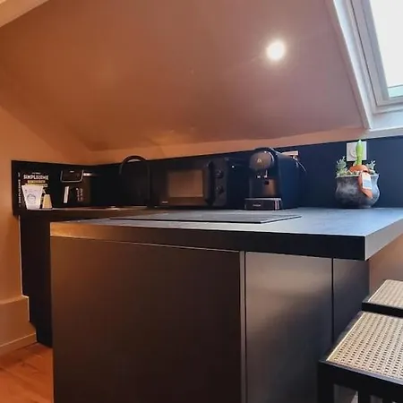 Osaka - Elegance Et Zenitude - 5 Min