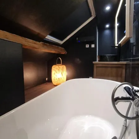 Osaka - Elegance Et Zenitude - 5 Min Dunkirk